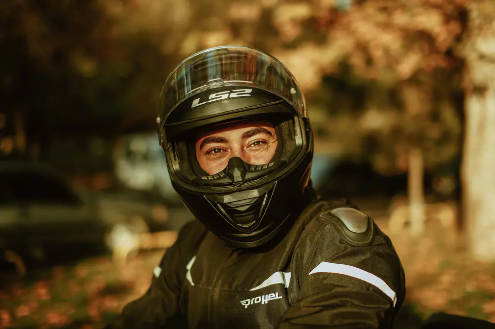 Motard en blouson